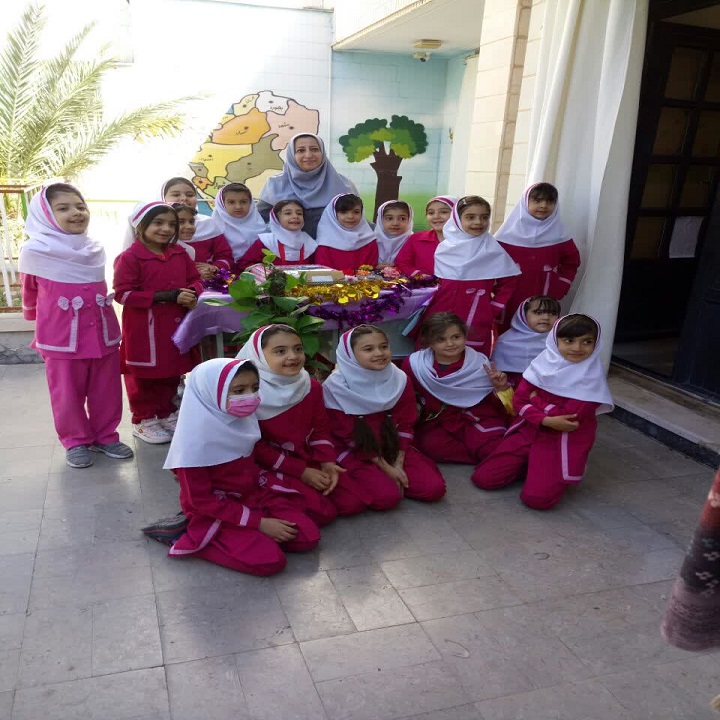 دبستان آیین زندگی