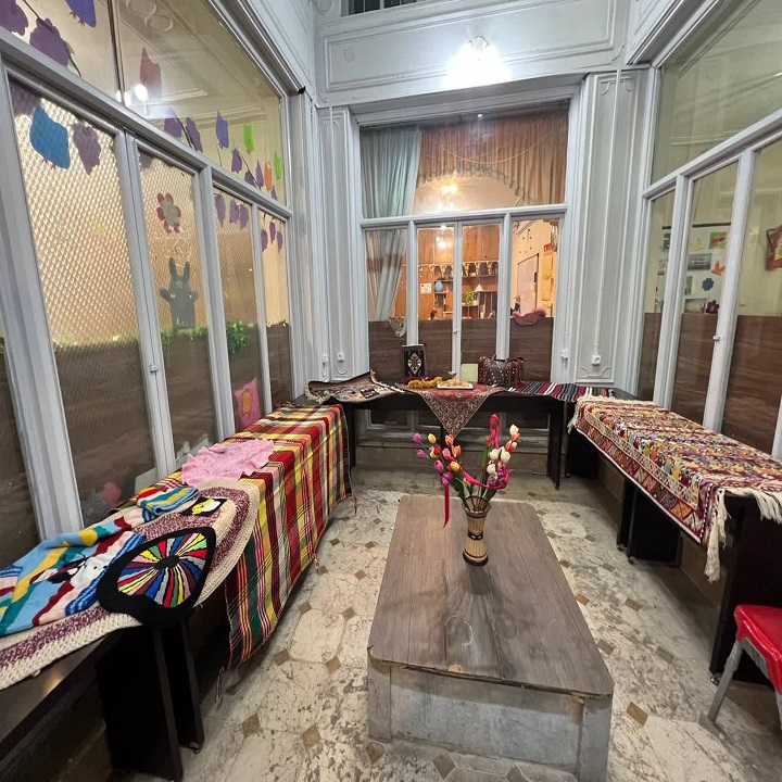 دبستان آیین زندگی