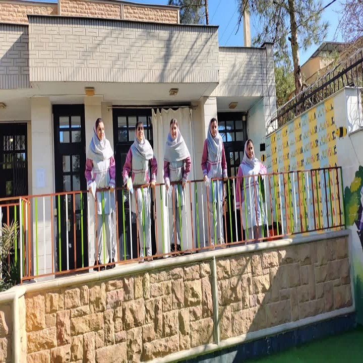 دبستان آیین زندگی