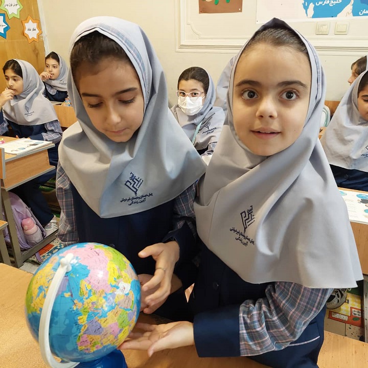 دبستان آیین زندگی