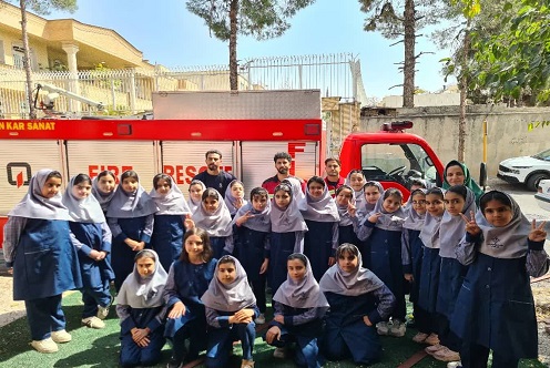 عکس با آتش نشانان